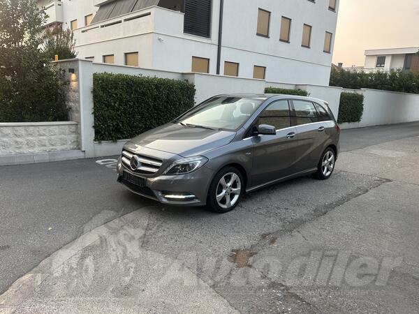 Mercedes Benz - B 180 - 180 cdi