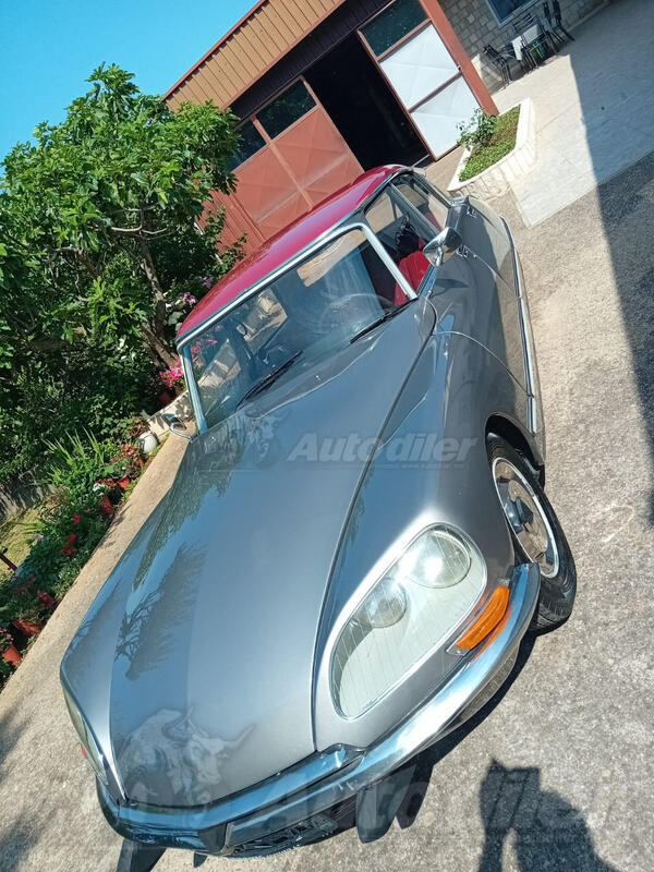 Citroen - DS - Pallas