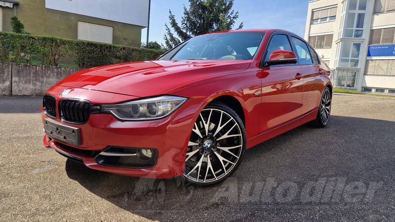 BMW - 328 - BMW 328i