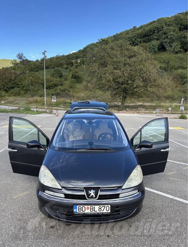 Peugeot - 807 - 2.2HDI