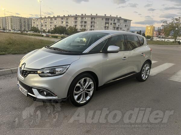 Renault - Scenic - 1.8 dci