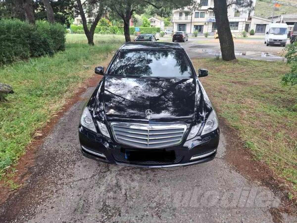 Mercedes Benz - E 200