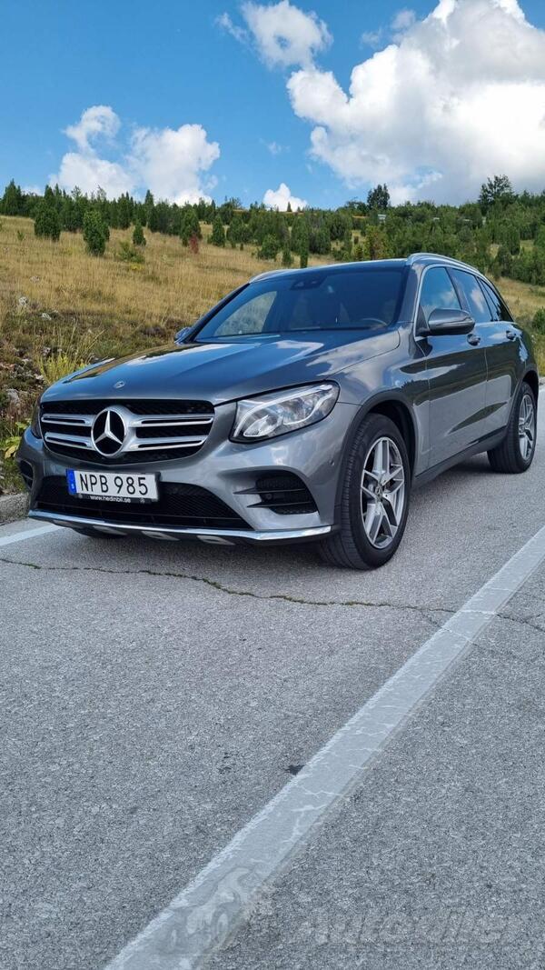 Mercedes Benz - GLC 220 - D 4 matic