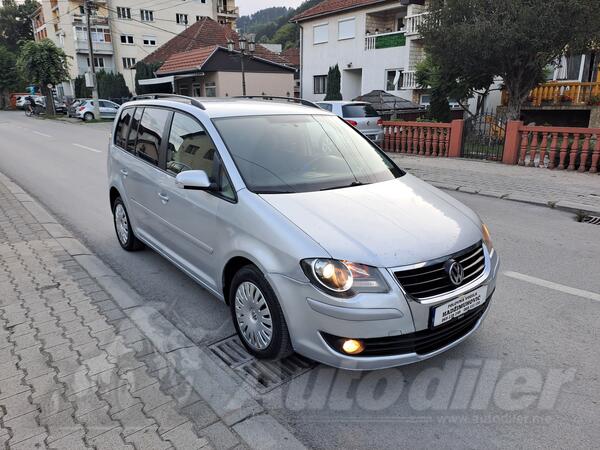 Volkswagen - Touran - Touran 1,9 TDI 77KW BEZ DPF