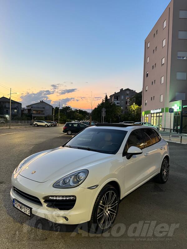 Porsche - Cayenne - 3.0