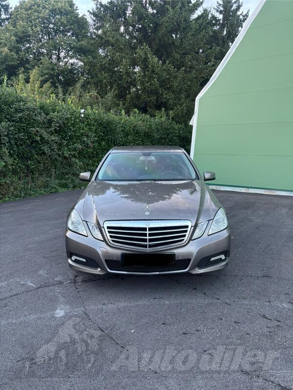 Mercedes Benz - 220 - E220 cdi