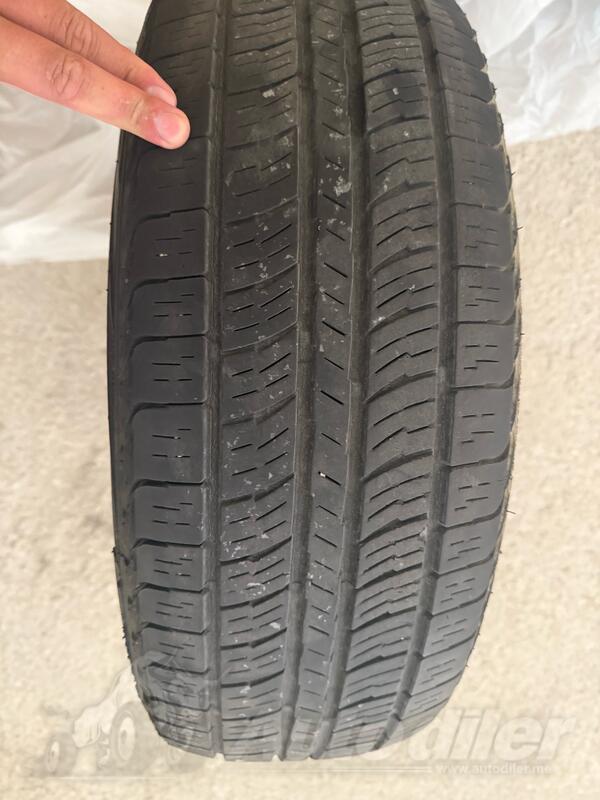 Kumho - Road Ventura APT - Univerzalna guma