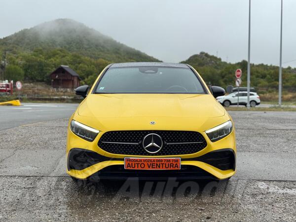 Mercedes Benz - A 180 - AMG