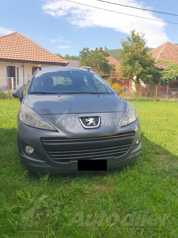 Peugeot - 207 - 1,4