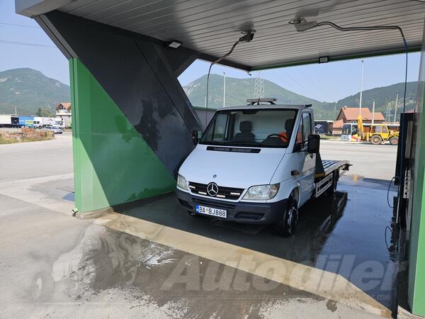 Mercedes Benz - Sprinter
