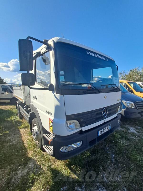 Mercedes Benz - atego 1218
