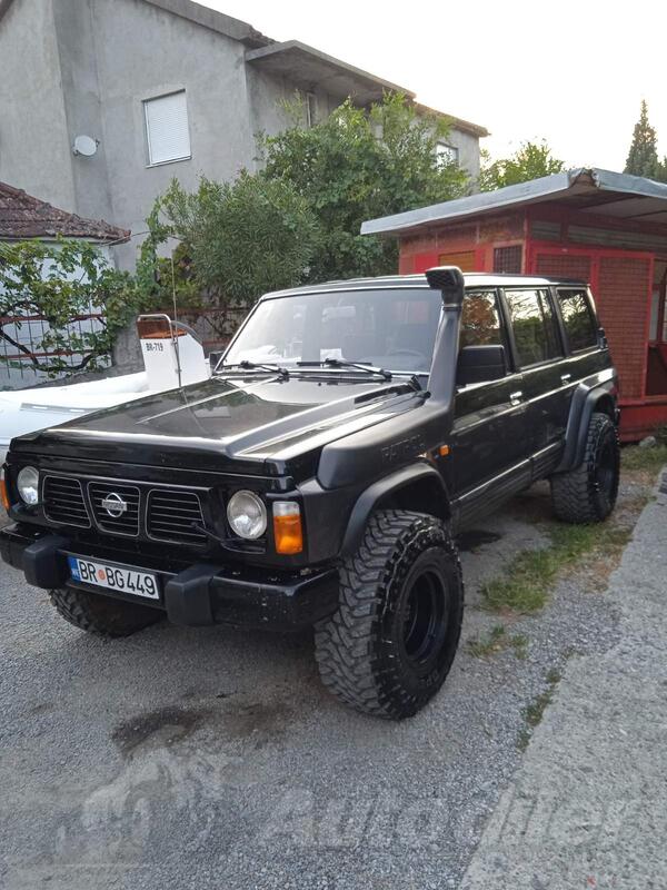 Nissan - Patrol - y60