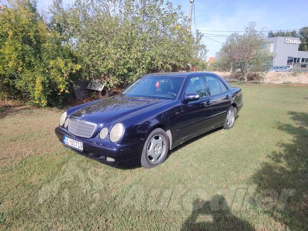 Mercedes Benz - E 220 - 220 CDI