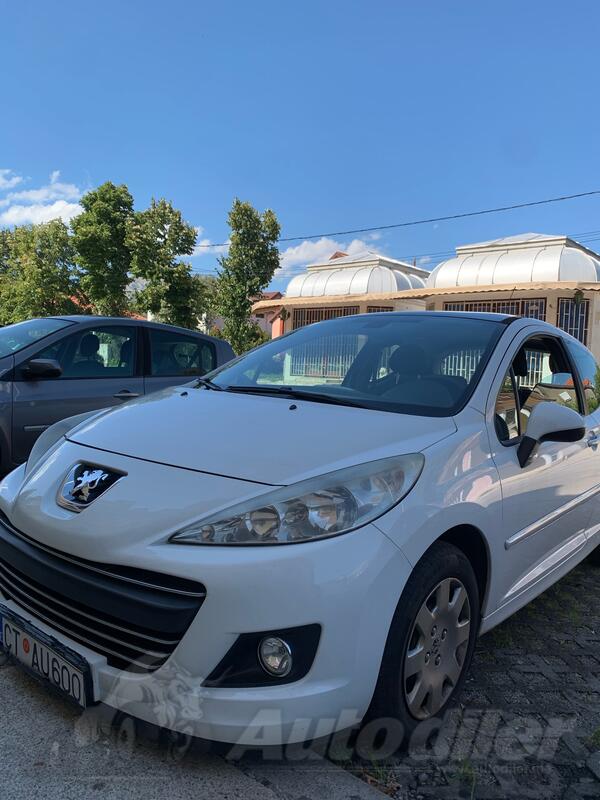 Peugeot - 207 - 1.4