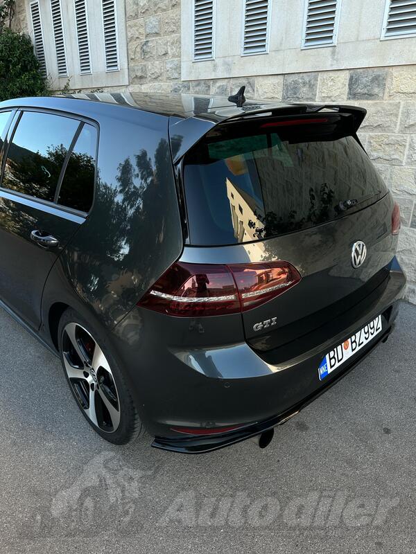 Volkswagen - Golf 7 - GTI
