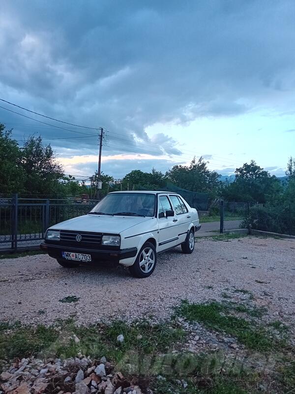 Volkswagen - Jetta - 1,8