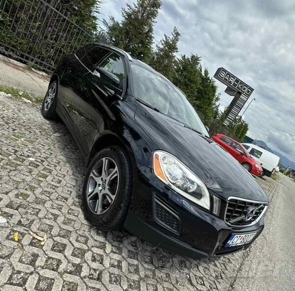 Volvo - XC 60 - 2.4 D 4x4 Automatic Ful verzija