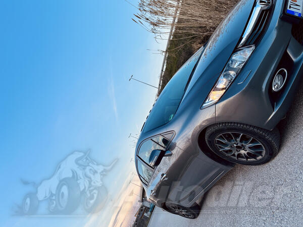 Honda - Civic - 1.8 4D