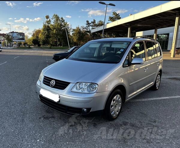 Volkswagen - Touran - 1.9 tdi