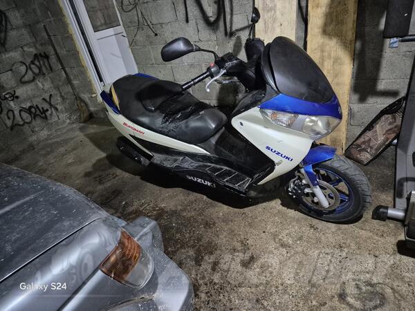 Suzuki - Burgman