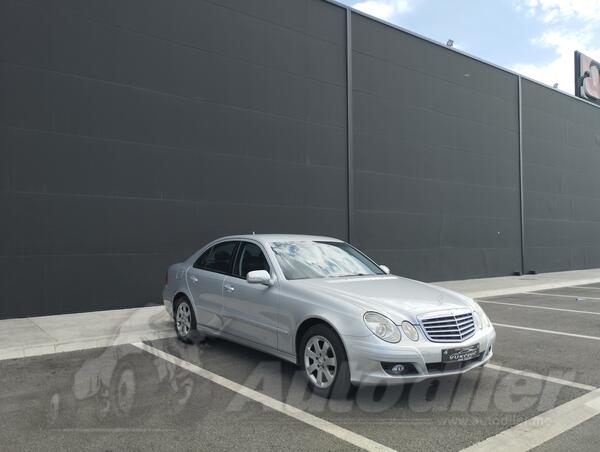 Mercedes Benz - E 200 - 200 CDI