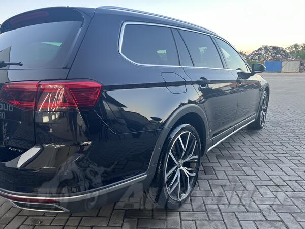 Volkswagen - Passat Alltrack - 2.0TDI