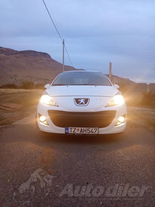 Peugeot - 207 - 1.4 hdl