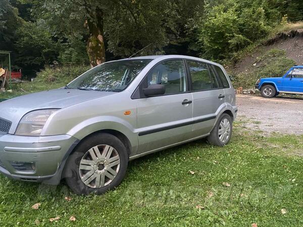 Ford - Fusion - 1.6