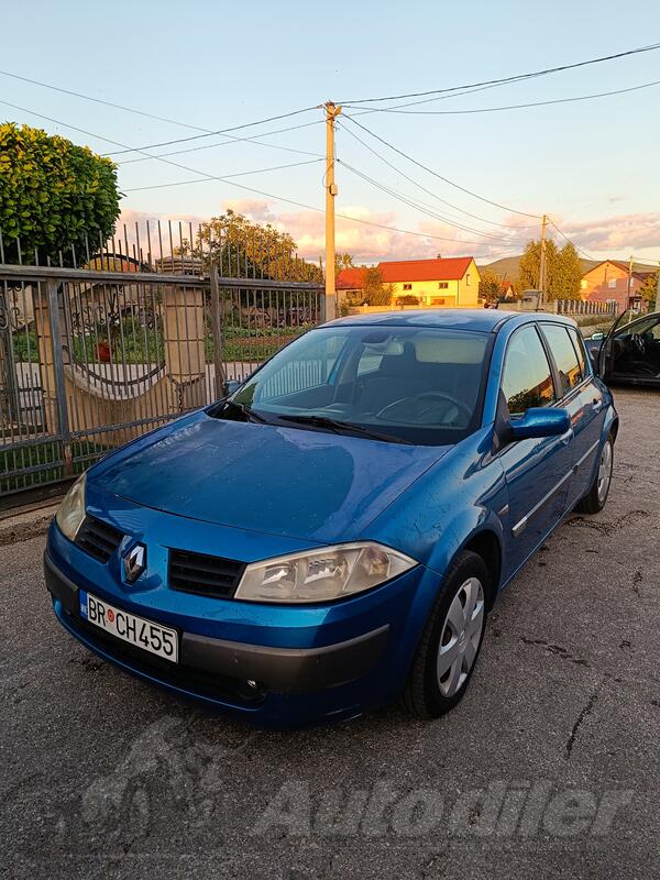Renault - Megane - 1.9 DCI 88kw