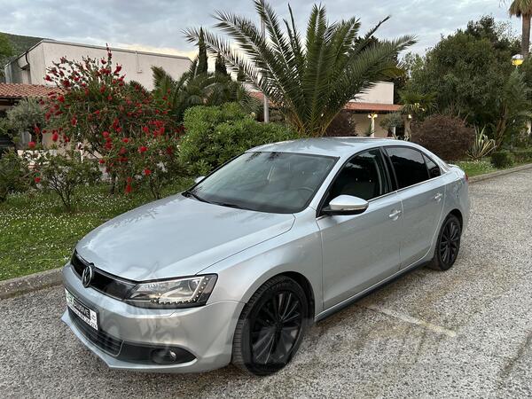 Volkswagen - Jetta - 1.4 Benzin-hybrid