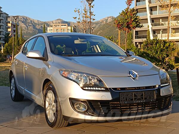 Renault - Megane - 1.5 dci TomTom