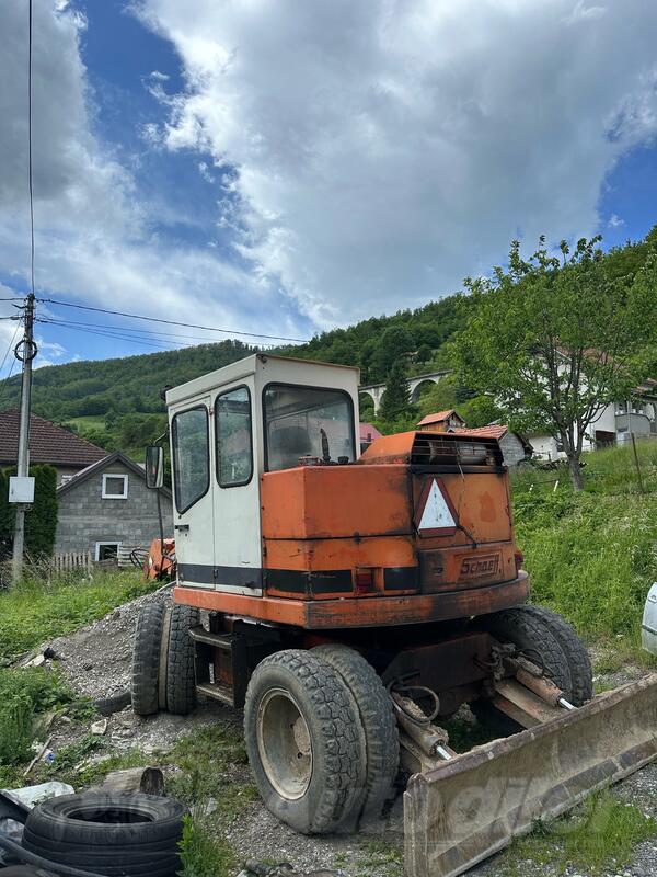 Schaeff - HML 40
