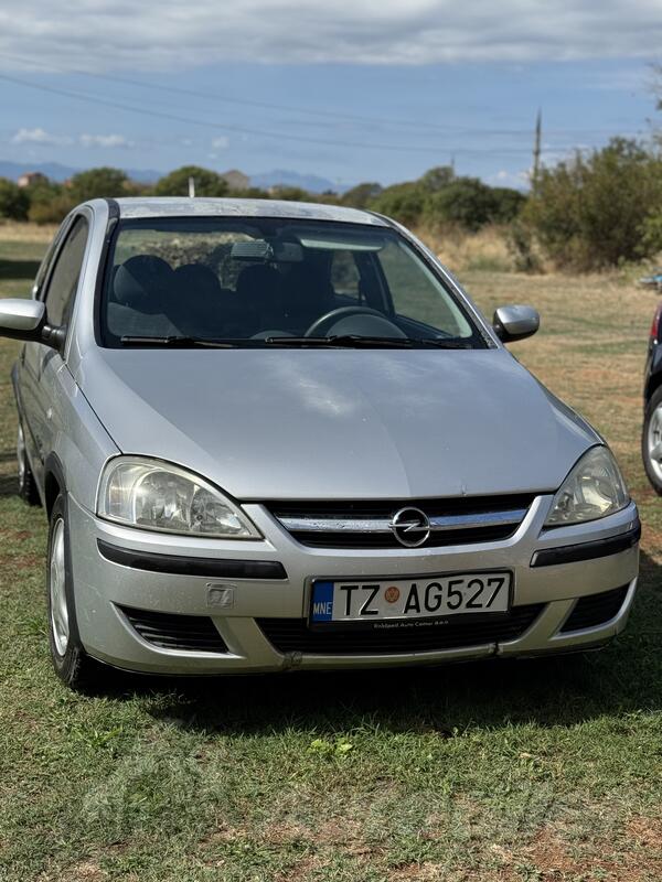 Opel - Corsa - 1.0