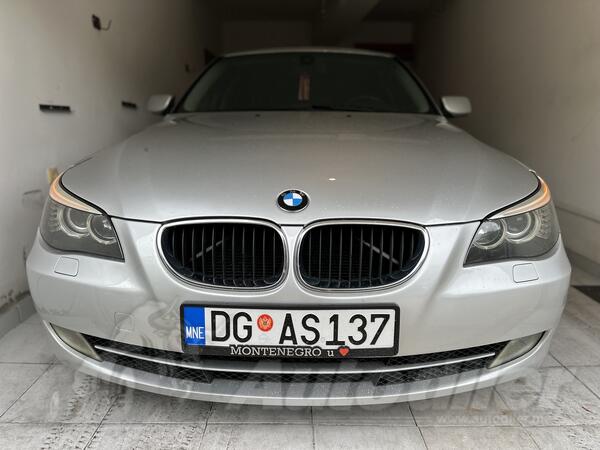 BMW - 520