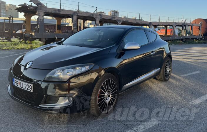 Renault - Megane - 2.0 DCI