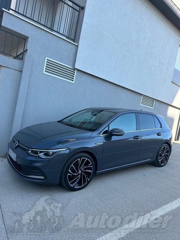 Volkswagen - Golf 8 - 1.5 E TSI
