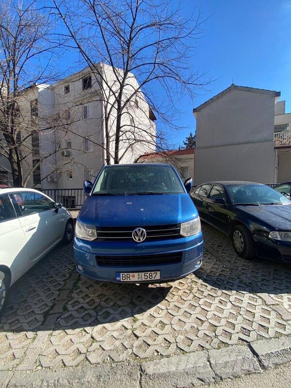 Volkswagen - Multivan T7 - T5 MULTIVAN COMFORTLINE RT 2.0