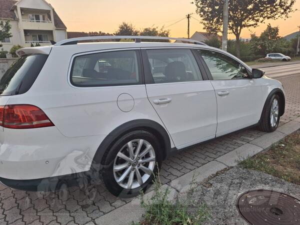 Volkswagen - Passat Alltrack - 2.0tdi