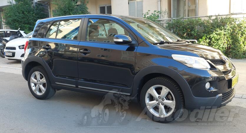 Toyota - Urban Cruiser - 1.4 d4d awd
