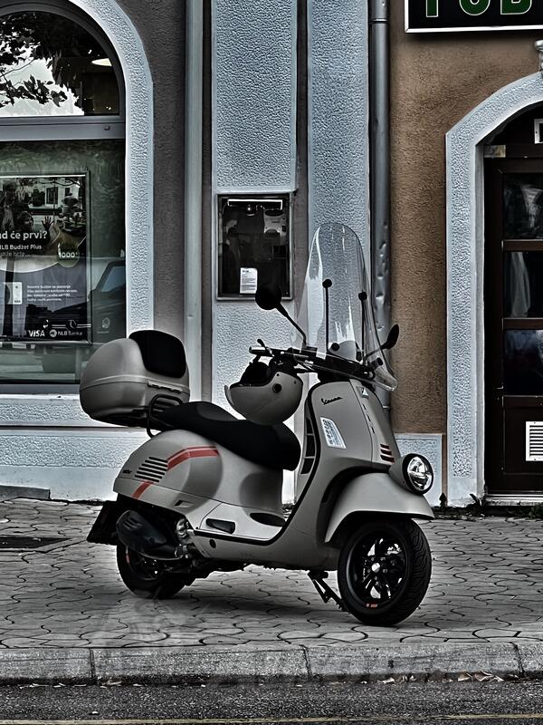 Vespa - GTV