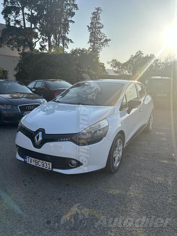 Renault - Clio - 1.5 DCI