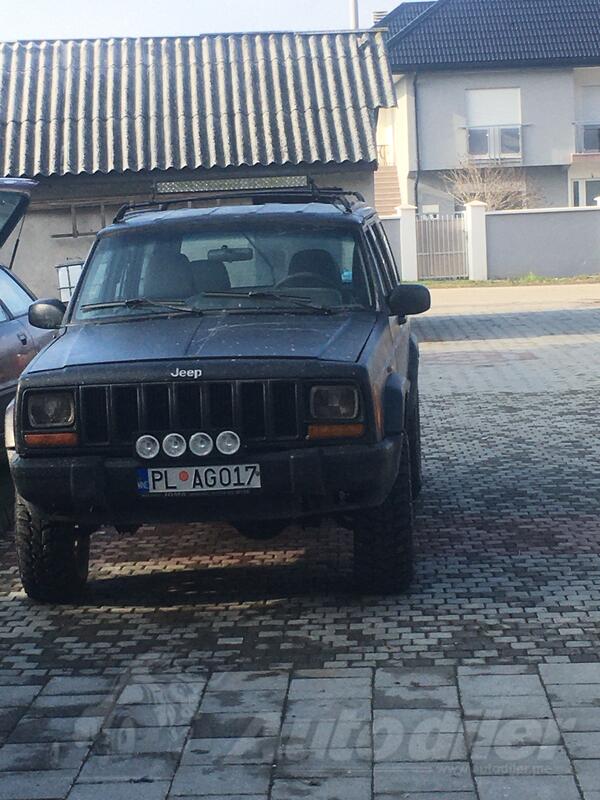 Jeep - Cherokee - 2.5