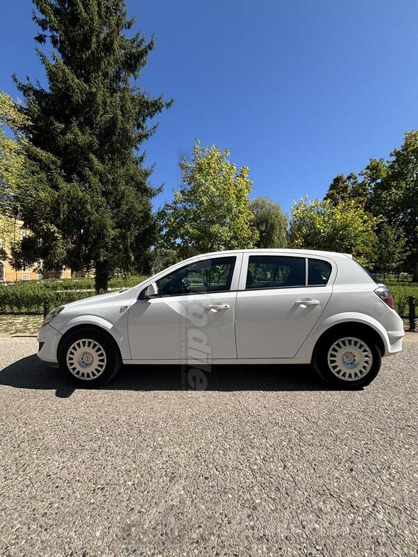 Opel - Astra - 1,6