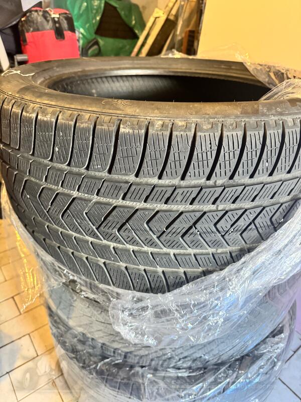 Pirelli - M+S - Univerzalna guma