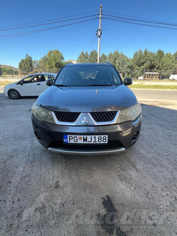 Mitsubishi - Outlander - 2.0 TDI 103KW