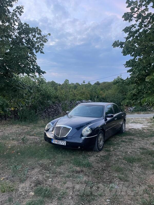 Lancia - Thesis - 2.4JTD