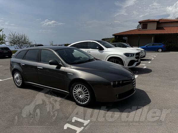 Alfa Romeo - 159 - 2.4