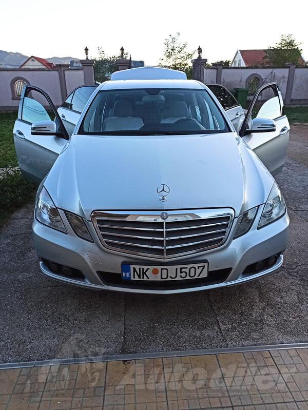 Mercedes Benz - E 220 - 2,2 cdi