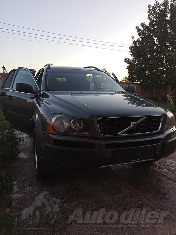Volvo - XC 90 - 2.4 D5 AWD