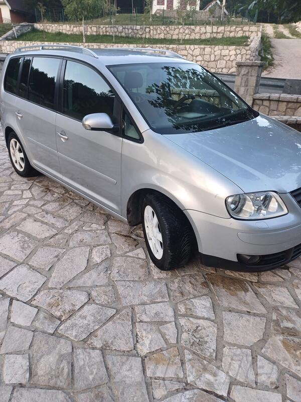 Volkswagen - Touran - 20